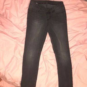 Bullhead gray skinny jeans size 3